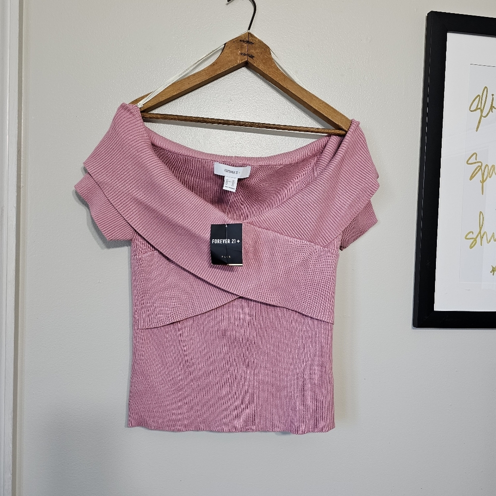 Forever 21 plus sizex2X crop sweater mauve gorgeous 😍